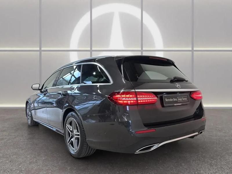 Gebraucht Mercedes E400 AMG 340 PS (250 kW) 2023 Grau Kombi