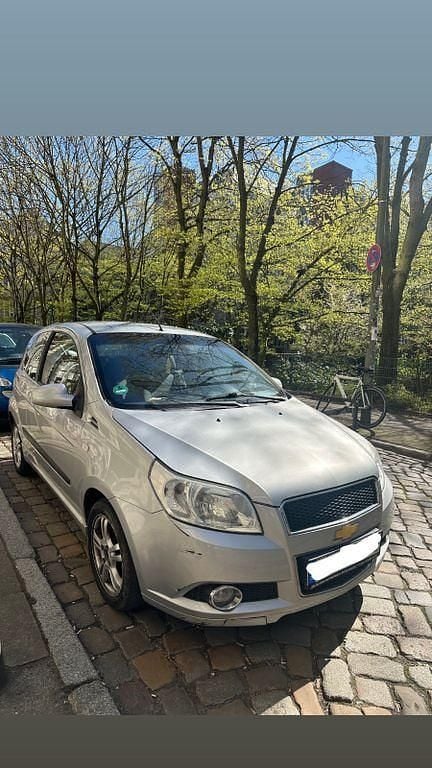 Gebraucht Chevrolet Aveo LS 84 PS (61 kW) 2009 Silber Limousine