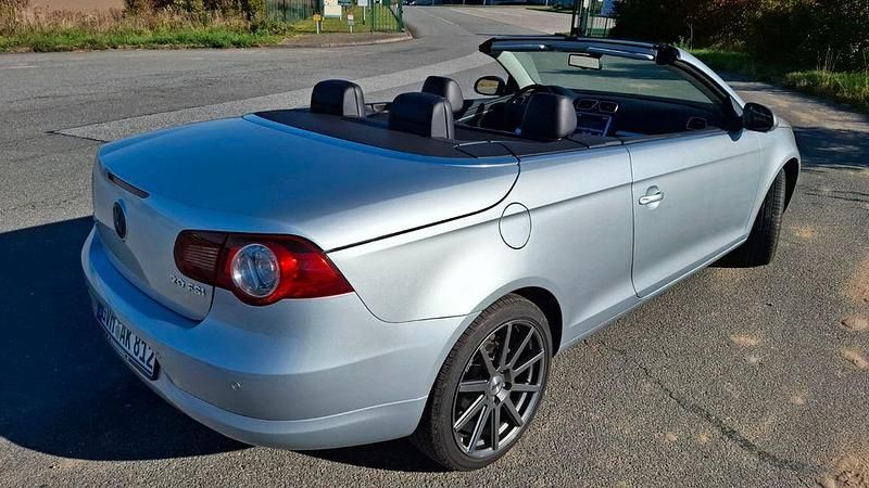 Gebraucht VW Eos 150 PS (110 kW) 2008 Silber Cabrio
