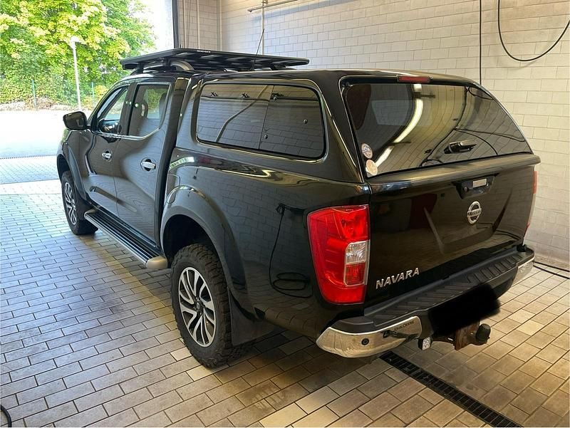 Gebraucht Nissan Navara Tekna 190 PS (139 kW) 2018 Schwarz Abholung