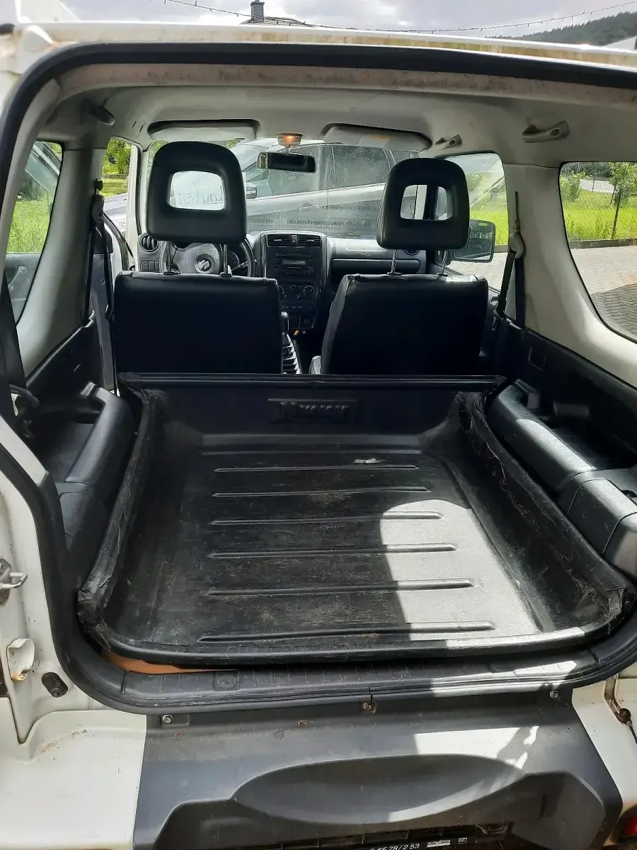 Gebraucht Suzuki Jimny 86 PS (63 kW) 2009 Weiß SUV