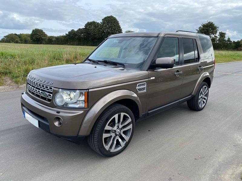 Braun Gebraucht 2011 Land Rover Discovery 4 HSE SUV | 11.900 € (Fairer Preis) - Bild 1/4