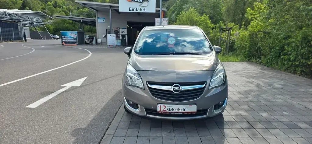 Gebraucht Opel Meriva Active 120 PS (88 kW) 2014 Braun Van / Kleinbus