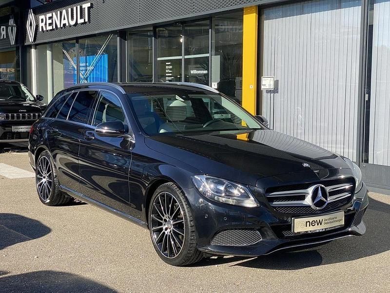 Schwarz Gebraucht 2015 Mercedes C220 Avantgarde Limousine | 19.700 € (Etwas zu teuer) - Bild 1/4