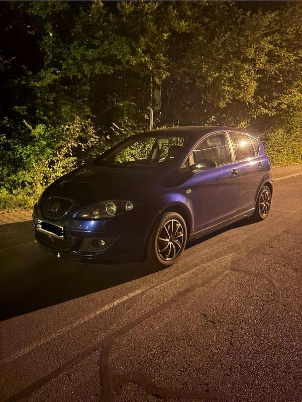 Blau Gebraucht 2007 Seat Altea Van / Kleinbus | 2.500 € (Guter Preis) - Bild 1/1