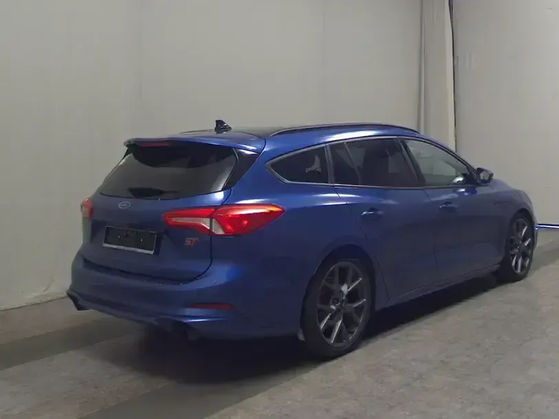 Gebraucht Ford Focus ST-Line 280 PS (205 kW) 2022 Blau Kombi