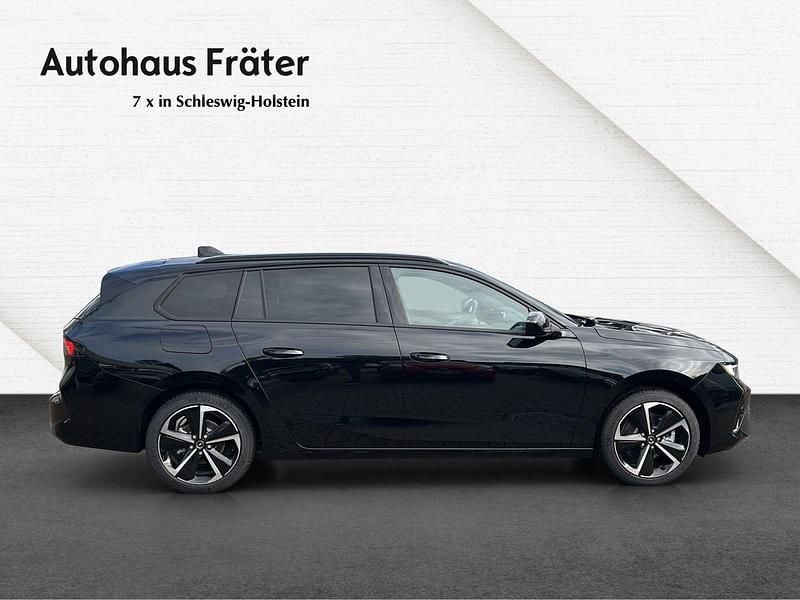 Gebraucht Opel Astra 131 PS (96 kW) 2024 Schwarz Kombi