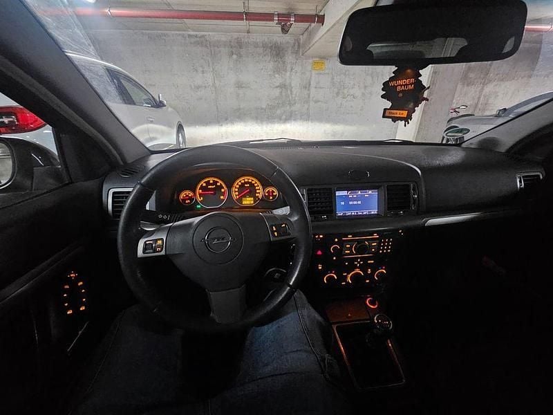 Blau Gebraucht 2008 Opel Vectra Edition+ Limousine | 2.700 € (Fairer Preis) - Bild 1/4