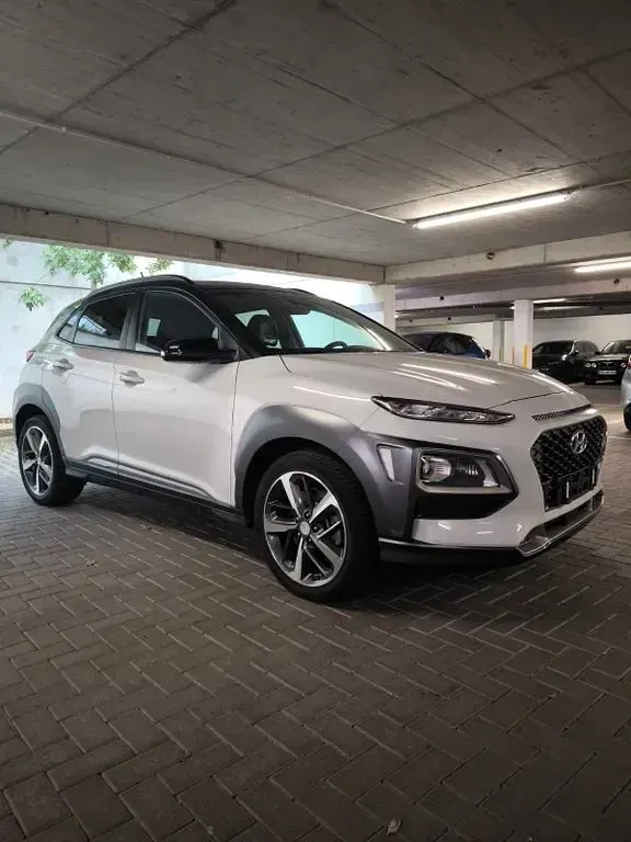Gebraucht Hyundai Kona Premium 177 PS (130 kW) 2018 Weiß SUV