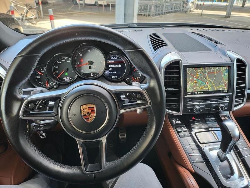 Gebraucht Porsche Cayenne S 385 PS (283 kW) 2016 Grau SUV