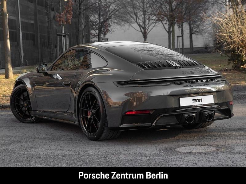 Neu Porsche 911 Carrera 4 GTS 541 PS (397 kW) 2026 Grün Coupé