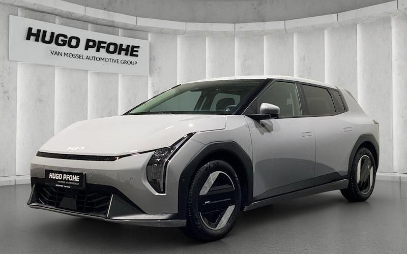 Neu Kia EV4 Earth 150 kW (204 PS) 2026 Grau Limousine