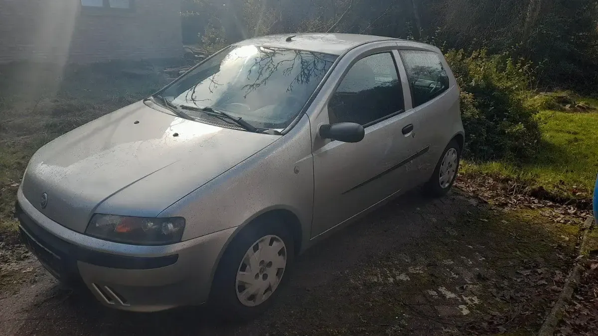 Gebraucht Fiat Punto 60 PS (44 kW) 2003 Silber Kleinwagen