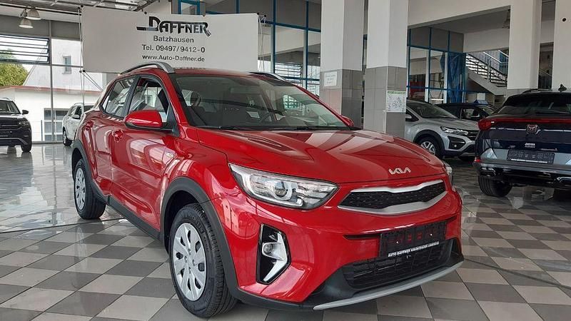 Rot Gebraucht 2023 Kia Stonic SUV | 17.990 € (Fairer Preis) - Bild 1/4