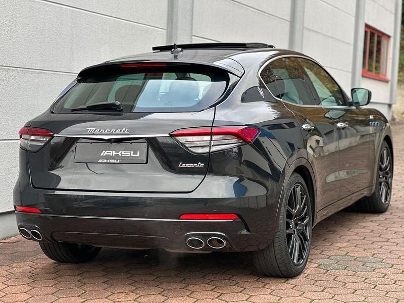 Gebraucht Maserati Levante GT 330 PS (242 kW) 2022 Schwarz SUV