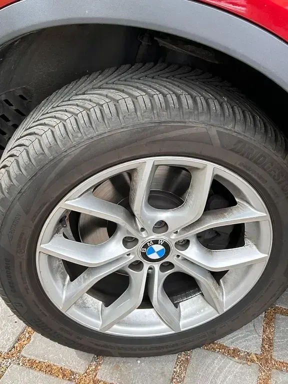 Gebraucht BMW X3 190 PS (139 kW) 2011 Rot SUV