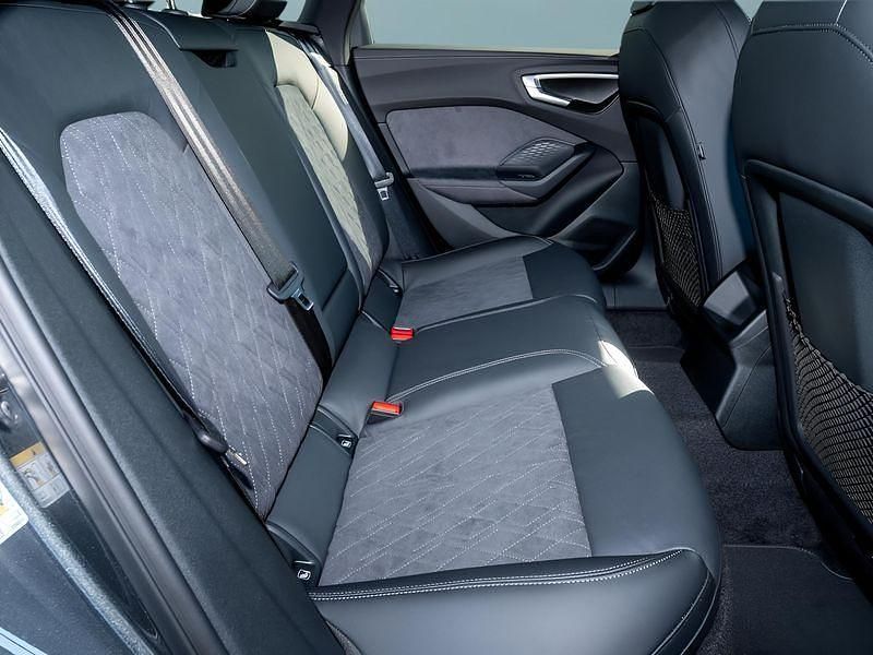 Gebraucht Audi A5 S-Line 204 PS (150 kW) 2026 Grau Kombi