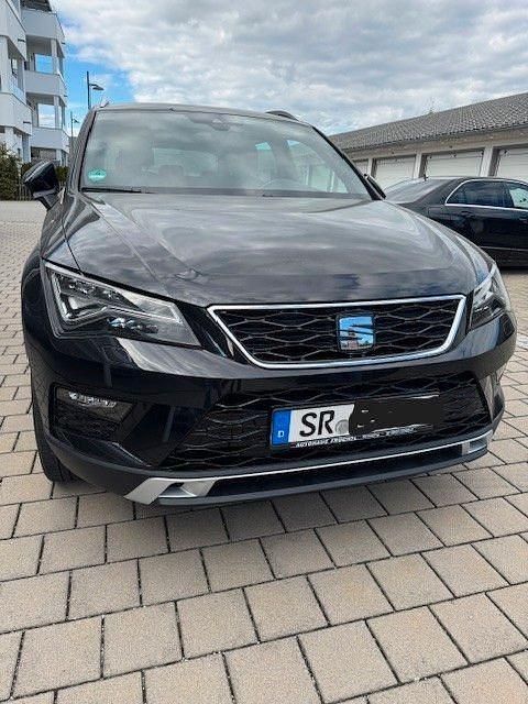 Braun Gebraucht 2018 Seat Ateca 4Drive SUV | 18.500 € (Superpreis) - Bild 1/4