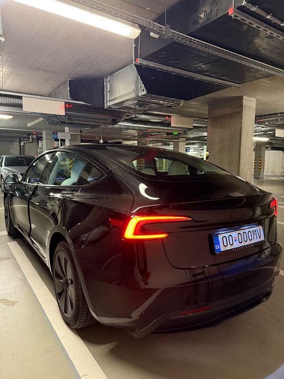 Gebraucht Tesla Model 3 RWD 224 kW (305 PS) 2026 Schwarz Limousine