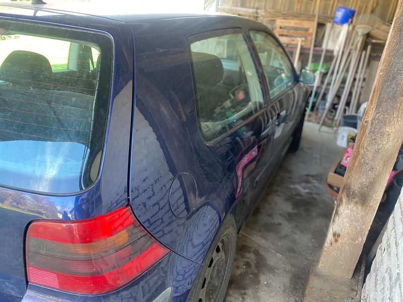 Gebraucht VW Golf IV 75 PS (55 kW) 2002 Andere farben Kleinwagen