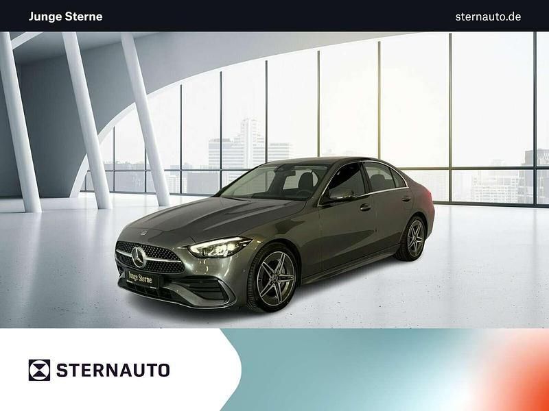 Grau Gebraucht 2023 Mercedes C200 AMG Limousine | 37.980 € (Etwas zu teuer) - Bild 1/4