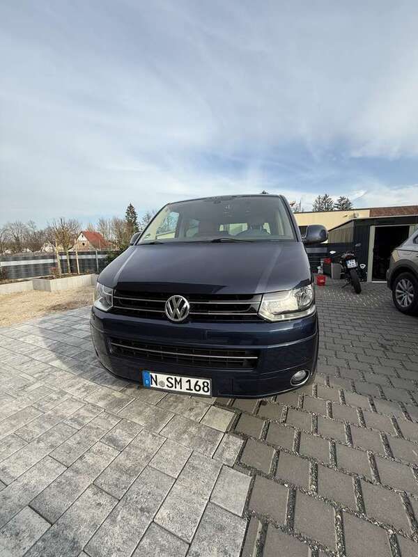 Blau Gebraucht 2011 VW T5 Highline Van | 18.900 € - Bild 1/4