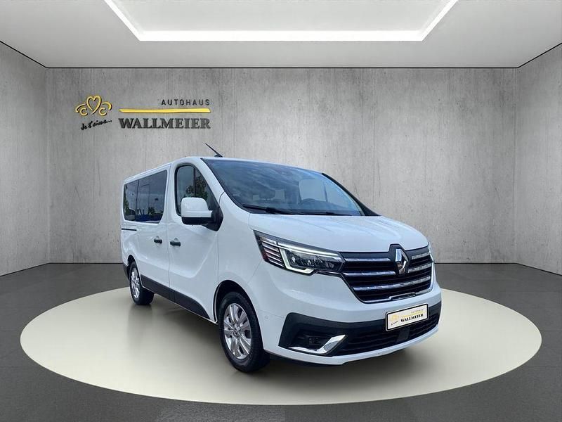 Weiß Gebraucht 2022 Renault Trafic Van | 32.990 € (Fairer Preis) - Bild 1/4