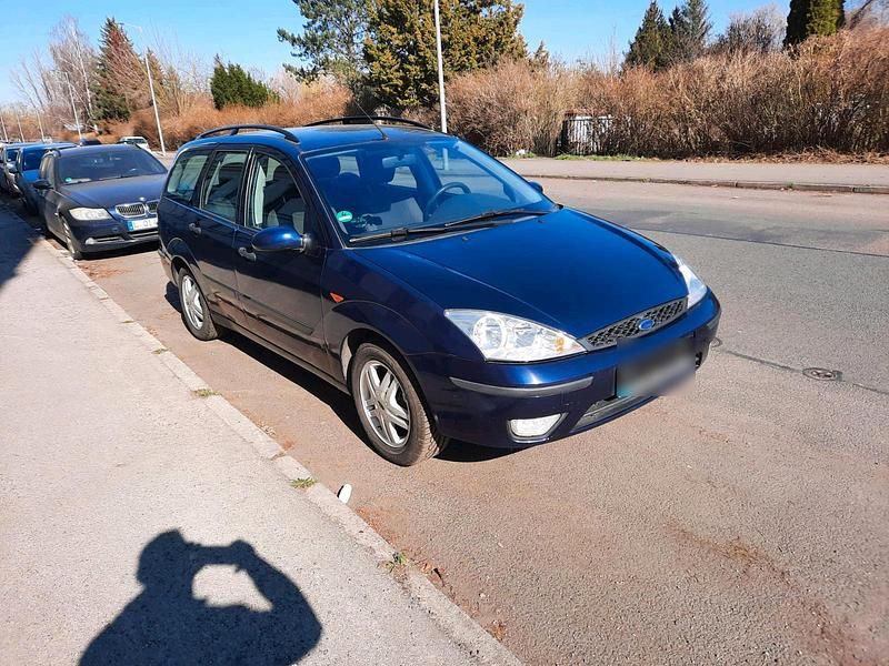 Gebraucht Ford Focus 101 PS (74 kW) 2002 Blau Kombi