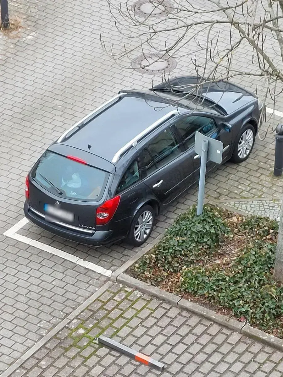 Gebraucht Renault Laguna GrandTour Exception 170 PS (125 kW) 2007 Schwarz Kombi