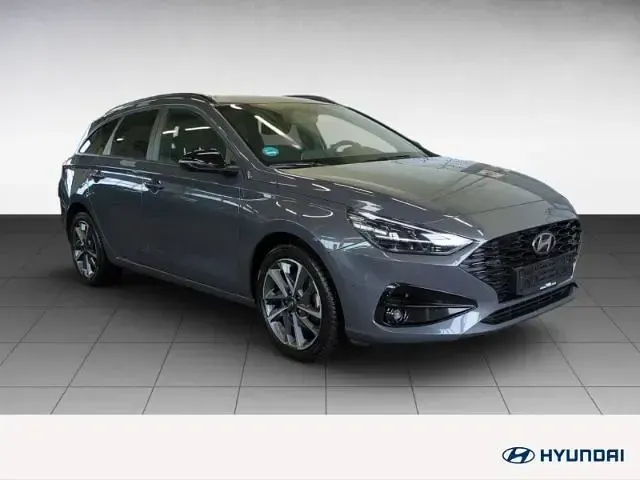 Gebraucht Hyundai i30 Advantage 140 PS (102 kW) 2025 Grau Kombi