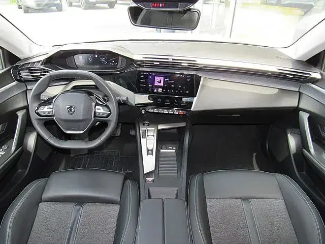 Gebraucht Peugeot 308 SW Allure 131 PS (96 kW) 2025 Weiß Kombi