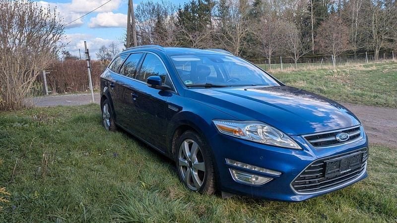 Gebraucht Ford Mondeo Titanium X 200 PS (147 kW) 2014 Blau Kombi