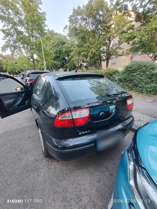 Gebraucht Seat Leon 105 PS (77 kW) 2004 Schwarz Kleinwagen