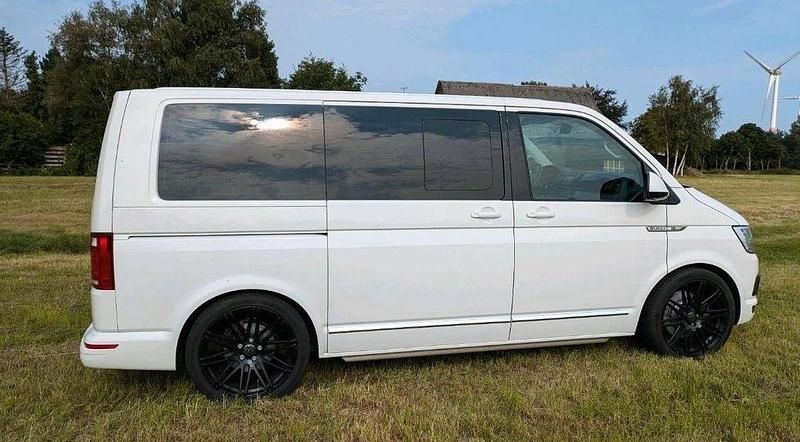 Gebraucht VW Multivan 204 PS (150 kW) 2015 Weiß Van