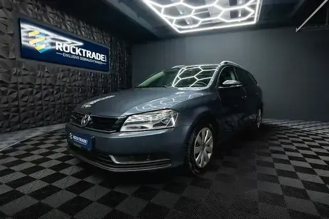 Gebraucht VW Passat Trendline 105 PS (77 kW) 2014 Grau Kombi