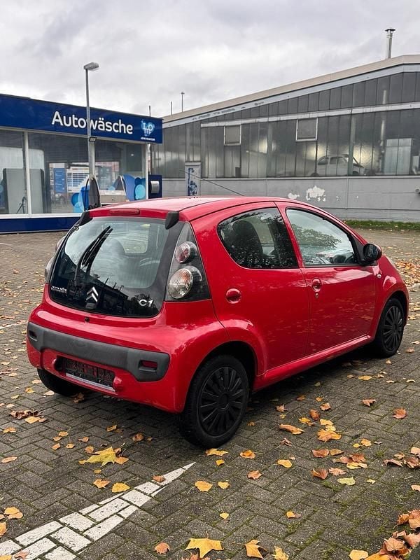 Gebraucht Citroën C1 67 PS (49 kW) 2011 Rot Kleinwagen