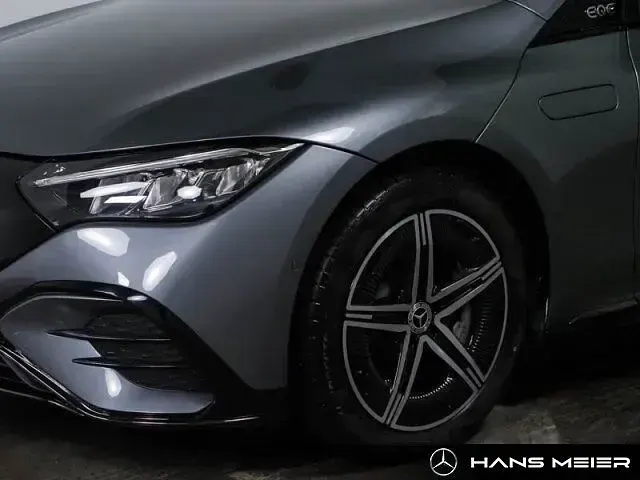 Gebraucht Mercedes EQE300 Advanced 180 kW (245 PS) 2025 Lack selenitgrau Limousine