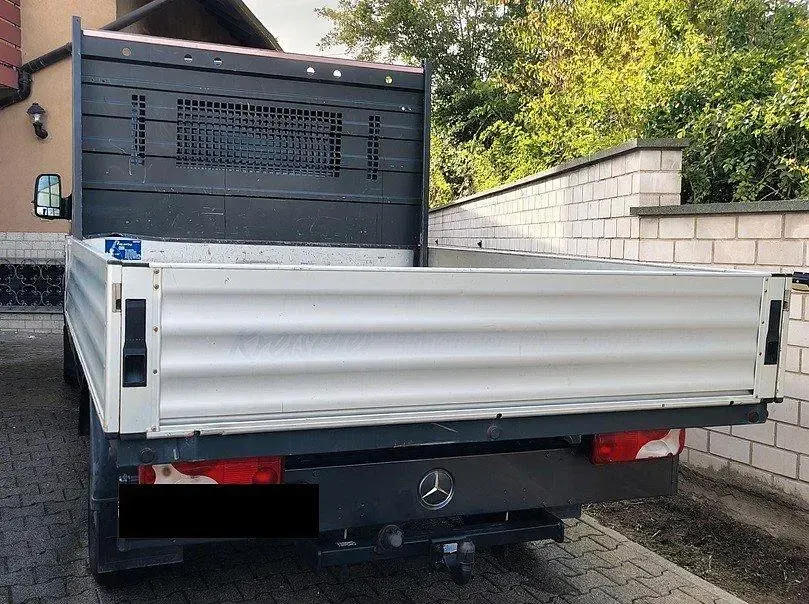 Używany Mercedes Sprinter 190 KM (139 kW) 2017 Andere farben