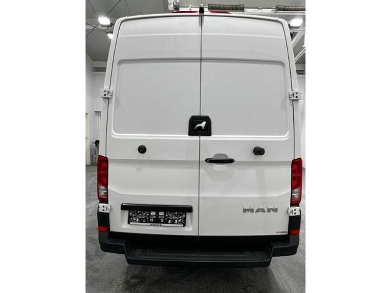 Gebraucht MAN TGE 140 PS (102 kW) 2023 Candyweiss Van