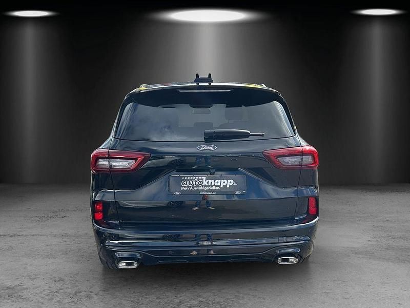 Gebraucht Ford Kuga Titanium 186 PS (136 kW) 2024 Weiß SUV