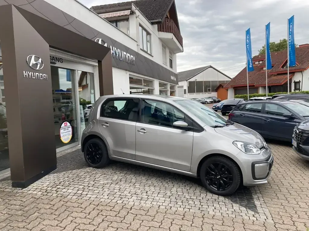 Gebraucht VW up! move up! 75 PS (55 kW) 2019 Silber Kleinwagen