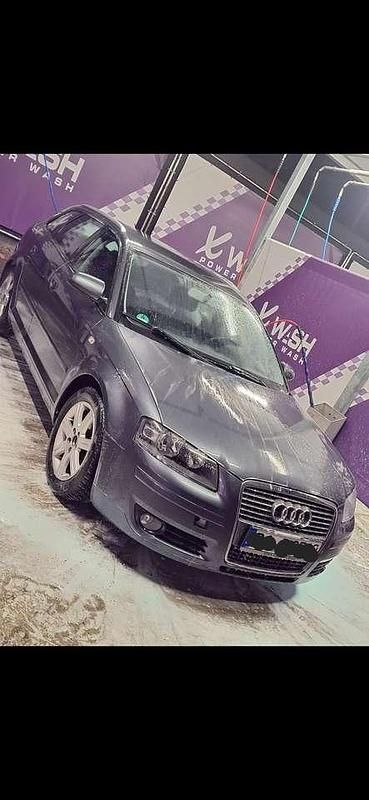 Grau Gebraucht 2005 Audi A3 Sportback Kleinwagen | 3.000 € (Fairer Preis) - Bild 1/4