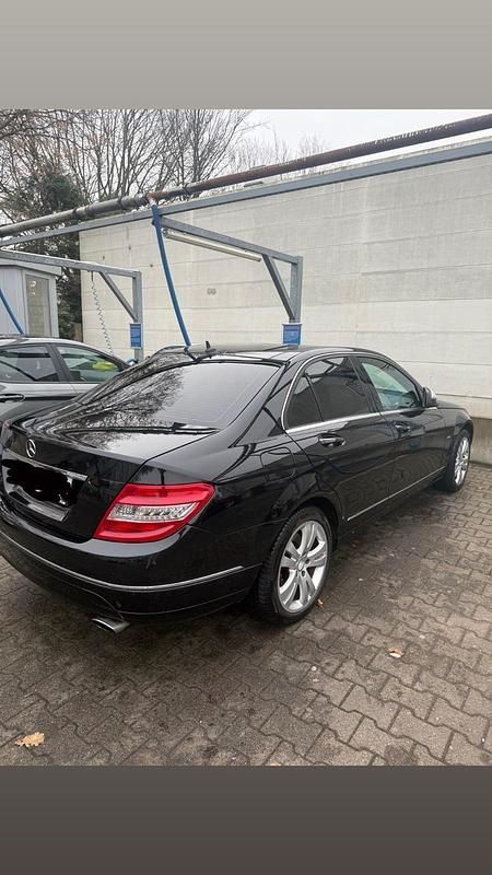 Gebraucht Mercedes C320 224 PS (164 kW) 2007 Schwarz Limousine
