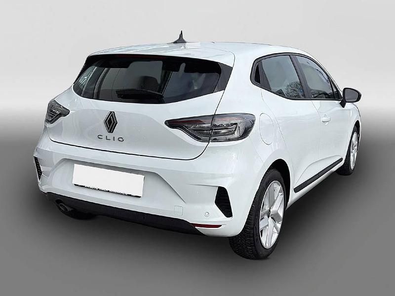 Gebraucht Renault Clio V Evolution 67 PS (49 kW) 2024 Weiß Limousine