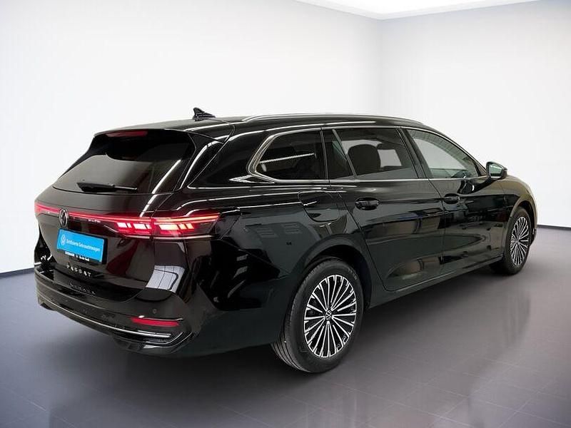 Gebraucht VW Passat 2024 Schwarz Kombi