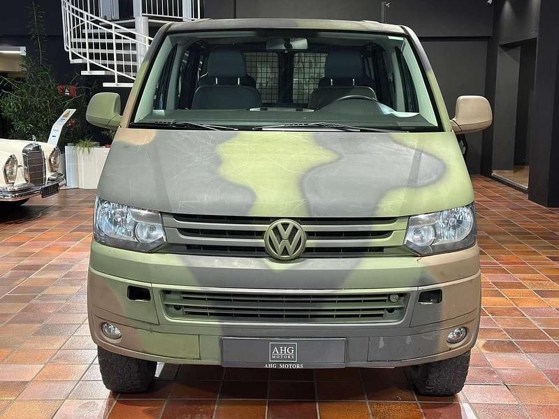 Gebraucht VW Transporter 140 PS (102 kW) 2013 Flecktarn Van