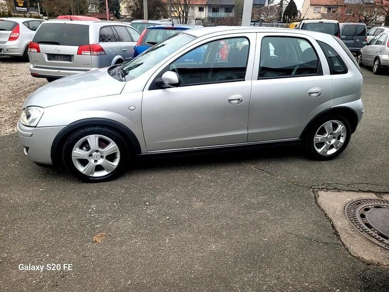 Gebraucht Opel Corsa 80 PS (58 kW) 2006 Silber Kleinwagen