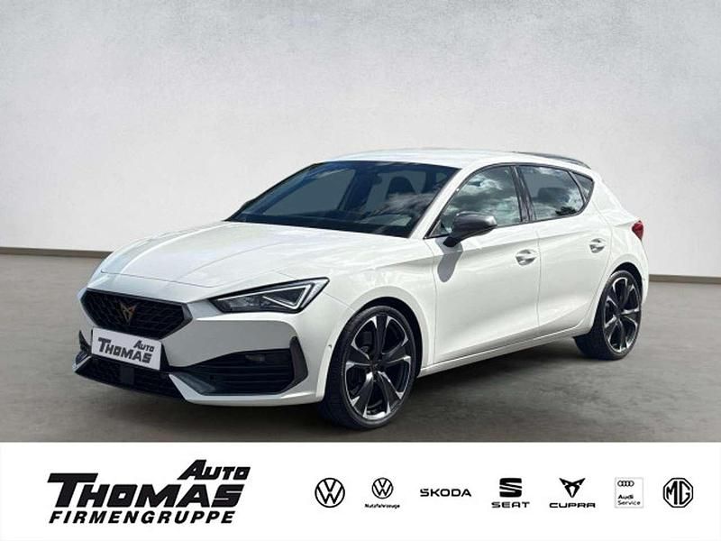 "candy" weiss Gebraucht 2024 Cupra Leon VZ Limousine | 32.380 € (Guter Preis) - Bild 1/3