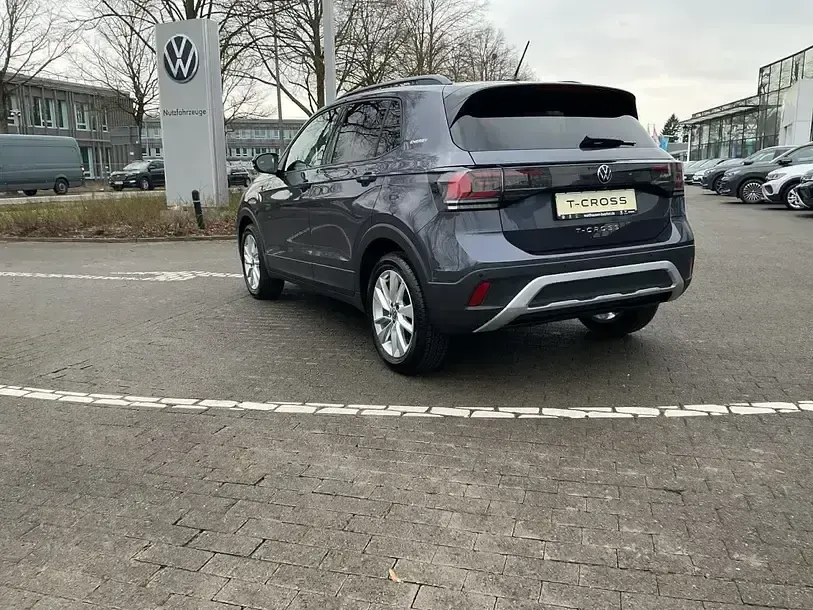 Neu VW T-Cross Life 116 PS (85 kW) 2026 Grau SUV