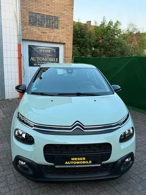 Gebraucht Citroën C3 Feel 82 PS (60 kW) 2018 Grün Kleinwagen